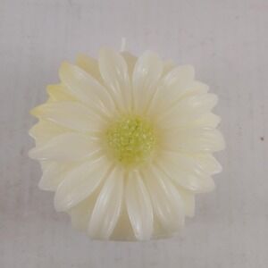 Vintage Pointe A La Ligne Daisy Flower Candle Paris France White Yellow